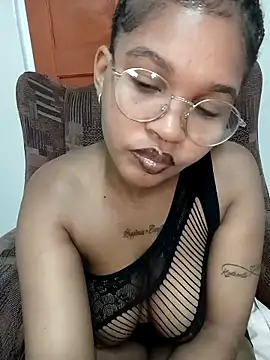 Snapshot of Hotsexyberry222 chatting on April 23, 2026, 6:20 pm Hotsexyberry222 online show from April 23, 2026, 6:20 pm