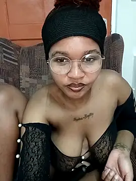 Snapshot of Hotsexyberry222 chatting on April 29, 2026, 6:25 pm Hotsexyberry222 online show from April 29, 2026, 6:25 pm