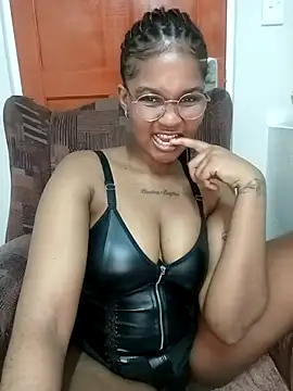 Snapshot of Hotsexyberry222 chatting on April 22, 2026, 6:14 pm Hotsexyberry222 online show from April 22, 2026, 6:14 pm