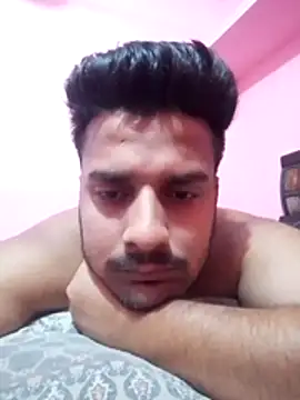 Decentlover67 online show from May 27, 2026, 5:04 am