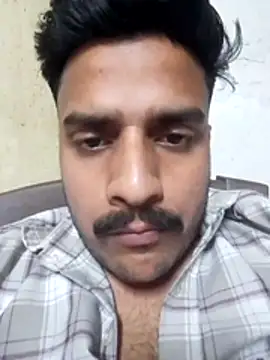 Decentlover67 online show from April 16, 2026, 12:39 pm