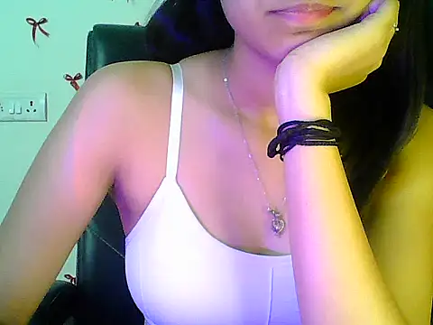 Snapshot of Hot_Deepansi02 chatting on May 26, 2026, 4:05 pm Hot Deepansi02 online show from May 26, 2026, 4:05 pm