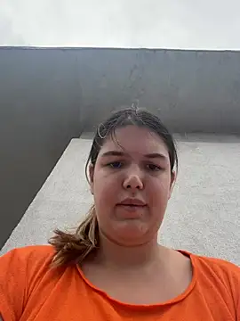 Snapshot of BettyyBlue chatting on July 13, 2026, 10:58 am BettyyBlue online show from July 13, 2026, 10:58 am
