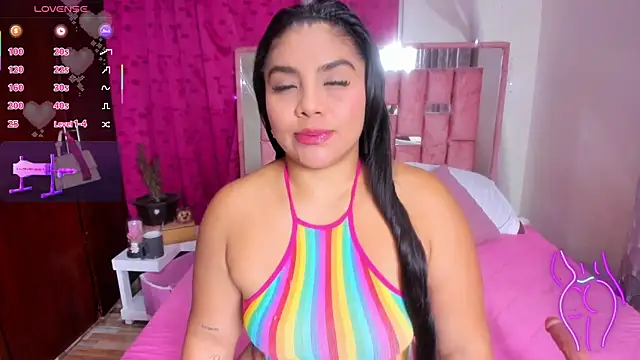 Snapshot of BiancaBooty chatting on April 6, 2026, 10:05 am BiancaBooty online show from April 6, 2026, 10:05 am