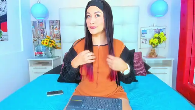 Tatiana24  online show from April 16, 2026, 9:15 pm