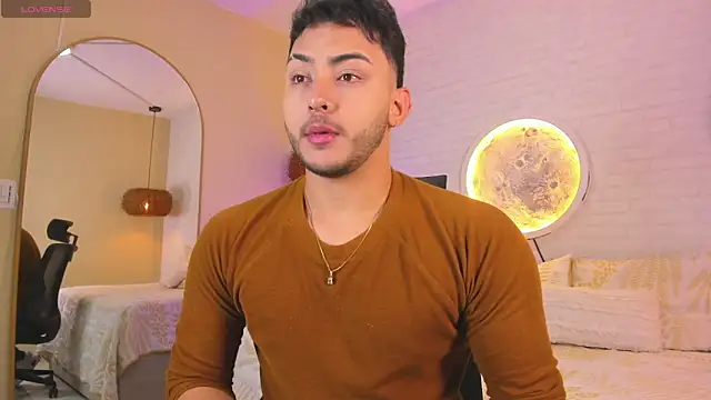 Snapshot of Dylan_vega01 chatting on March 16, 2026, 11:47 am Dylan vega01 online show from March 16, 2026, 11:47 am