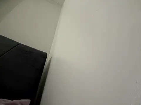 valentinaa06 online show from March 28, 2026, 9:16 pm