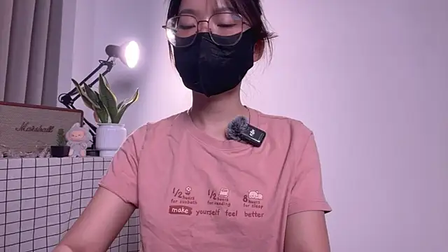 Snapshot of Bubuchan88 chatting on April 6, 2026, 2:18 pm Bubuchan88 online show from April 6, 2026, 2:18 pm