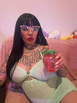 jenypr1ncess online show from April 8, 2026, 8:10 pm