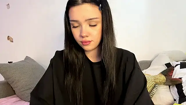 Snapshot of BeckyAurielle chatting on June 17, 2026, 2:16 pm BeckyAurielle online show from June 17, 2026, 2:16 pm