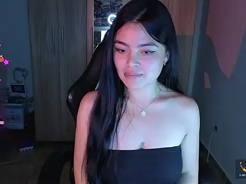 baby lee online show from April 15, 2026, 7:58 pm