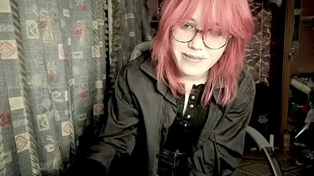 Snapshot of whiny_emo_boi chatting on April 30, 2026, 8:57 pm whiny emo boi online show from April 30, 2026, 8:57 pm