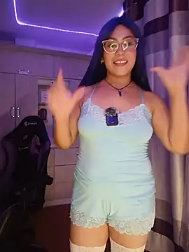 PiscisGirl online show from June 16, 2026, 6:02 am