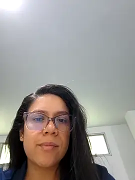 Snapshot of Aila_Phone chatting on July 1, 2026, 7:14 pm Aila Phone online show from July 1, 2026, 7:14 pm