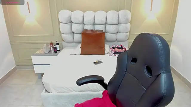 Snapshot of MAYTE1096 chatting on April 27, 2026, 11:58 pm MAYTE1096 online show from April 27, 2026, 11:58 pm