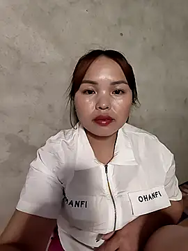 Snapshot of Mina_xYx chatting on April 16, 2026, 2:07 pm Mina xYx online show from April 16, 2026, 2:07 pm