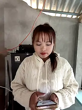 Snapshot of Mina_xYx chatting on March 17, 2026, 5:54 am Mina xYx online show from March 17, 2026, 5:54 am