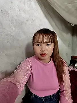 Snapshot of Mina_xYx chatting on March 28, 2026, 1:39 am Mina xYx online show from March 28, 2026, 1:39 am