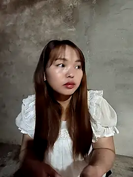 Snapshot of Mina_xYx chatting on March 18, 2026, 1:31 am Mina xYx online show from March 18, 2026, 1:31 am