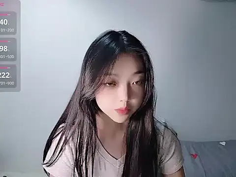 oblakitty  online show from March 19, 2026, 8:36 am