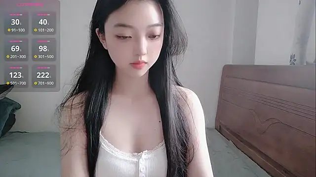 Snapshot of oblakitty_ chatting on June 14, 2026, 8:26 am oblakitty online show from June 14, 2026, 8:26 am