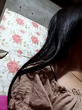 emmasexy2k online show from March 26, 2026, 11:35 pm