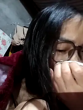 emmasexy2k online show from April 1, 2026, 1:41 pm