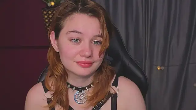 Snapshot of ElizabethRedWings chatting on April 30, 2026, 8:57 pm ElizabethRedWings online show from April 30, 2026, 8:57 pm