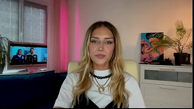 come here baby online show from March 25, 2026, 1:32 pm