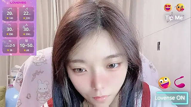 Snapshot of Puting_q chatting on April 13, 2026, 8:07 am Puting q online show from April 13, 2026, 8:07 am