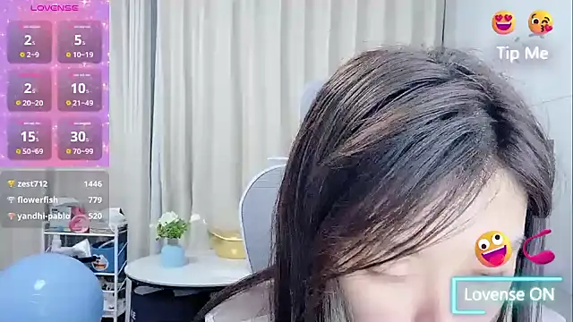 Snapshot of Puting_q chatting on April 3, 2026, 5:41 pm Puting q online show from April 3, 2026, 5:41 pm