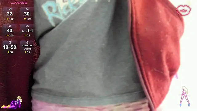 Snapshot of LITTLE-NESSA chatting on May 28, 2026, 12:22 pm LITTLE-NESSA online show from May 28, 2026, 12:22 pm