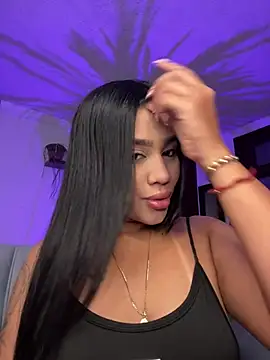 Snapshot of AlisonBeltran1 chatting on May 27, 2026, 4:53 am AlisonBeltran1 online show from May 27, 2026, 4:53 am