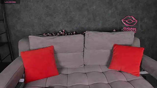 Lori Bllossom online show from March 19, 2026, 9:20 am