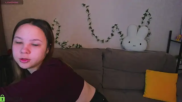 Lori Bllossom online show from April 15, 2026, 1:11 am