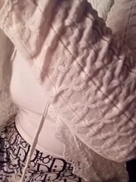 Abi-ni online show from April 9, 2026, 11:55 pm