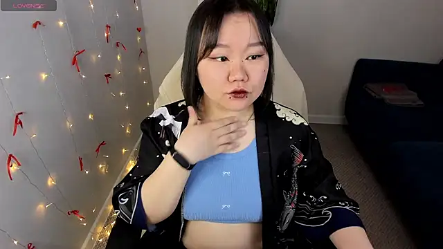 Snapshot of Tokyodreamss chatting on April 13, 2026, 9:13 am Tokyodreamss online show from April 13, 2026, 9:13 am