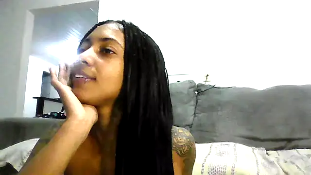 Snapshot of Nix3erika chatting on May 27, 2026, 11:12 pm Nix3erika online show from May 27, 2026, 11:12 pm