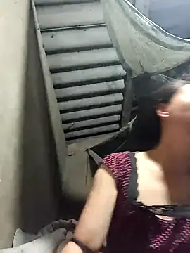 NIANIAKUTE online show from March 19, 2026, 10:43 pm