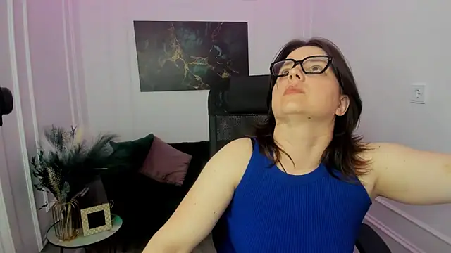 Snapshot of AmeliaDateri chatting on March 28, 2026, 7:26 pm AmeliaDateri online show from March 28, 2026, 7:26 pm