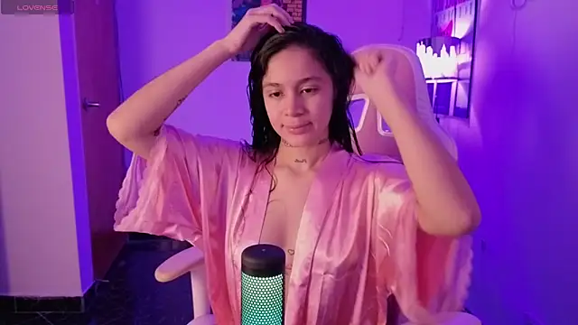 Oliviasims online show from March 23, 2026, 8:52 pm