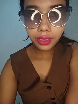 Candyy crushh online show from June 19, 2026, 10:04 pm