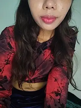 Candyy crushh online show from June 10, 2026, 7:04 pm