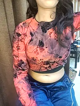 Candyy crushh online show from April 7, 2026, 5:48 pm