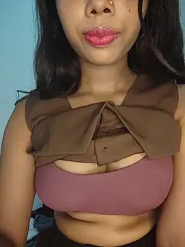 Candyy crushh online show from June 18, 2026, 7:30 pm