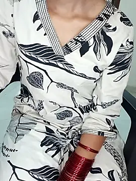 Candyy crushh online show from March 22, 2026, 6:26 am