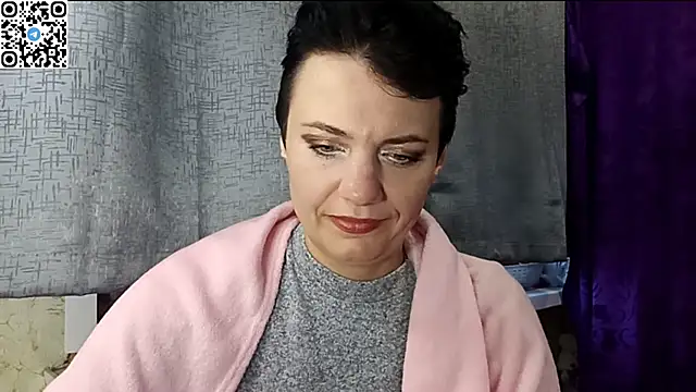 Snapshot of HotMamaQueen234 chatting on April 20, 2026, 4:19 pm HotMamaQueen234 online show from April 20, 2026, 4:19 pm