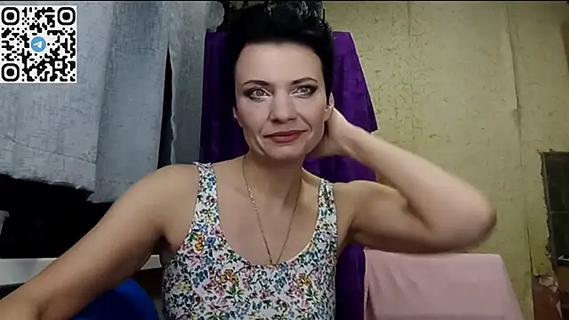 HotMamaQueen234 online show from March 21, 2026, 9:19 pm