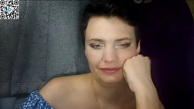 Snapshot of HotMamaQueen234 chatting on May 21, 2026, 9:12 pm HotMamaQueen234 online show from May 21, 2026, 9:12 pm