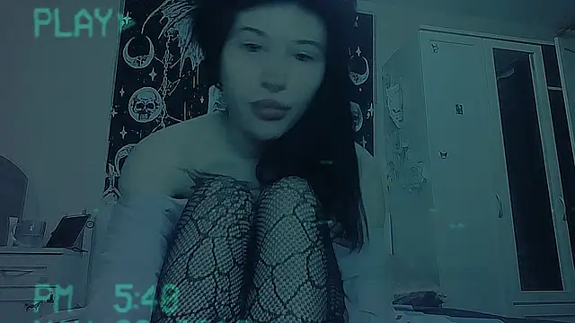 AllisonDeetz online show from April 6, 2026, 6:31 pm